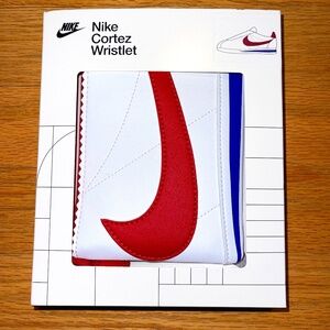 NIKE CORTEZ WRISTLET